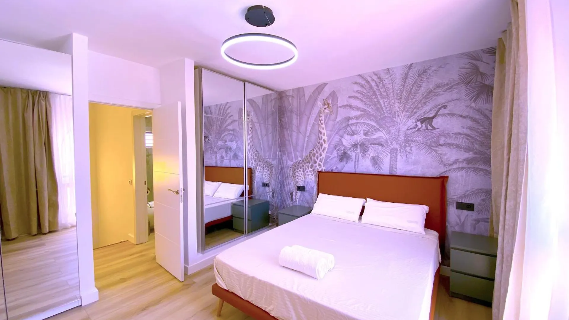 Tropicalidays Oceanview Grand Luxe Apartment Costa Adeje  0*, Costa Adeje (Tenerife)